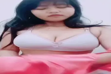 Amatir Viral ABG Imut Colmek Basah Di Kasur
